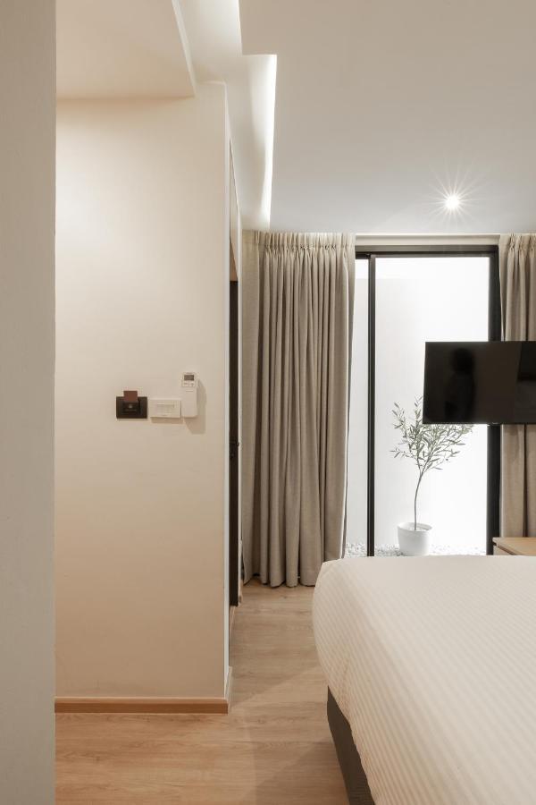 Double B Hostel Бангкок Экстерьер фото